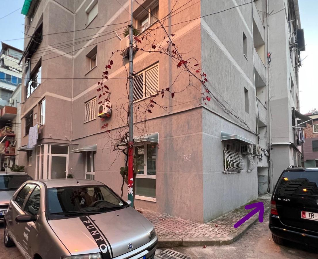 Grand Park & Bllok Area Rooms Tirana Bagian luar foto