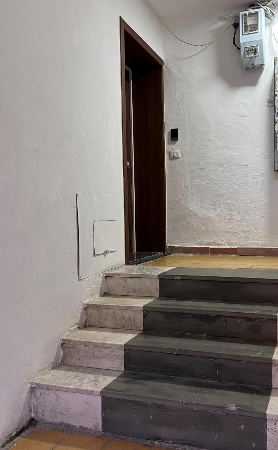Grand Park & Bllok Area Rooms Tirana Bagian luar foto