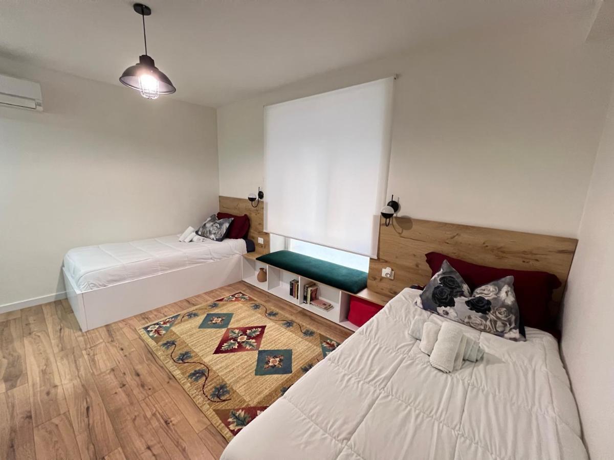 Grand Park & Bllok Area Rooms Tirana Bagian luar foto