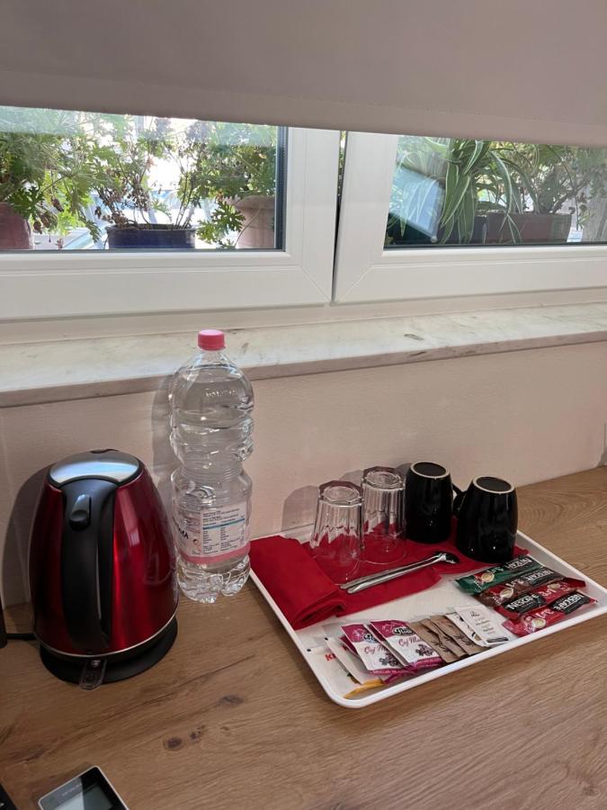 Grand Park & Bllok Area Rooms Tirana Bagian luar foto